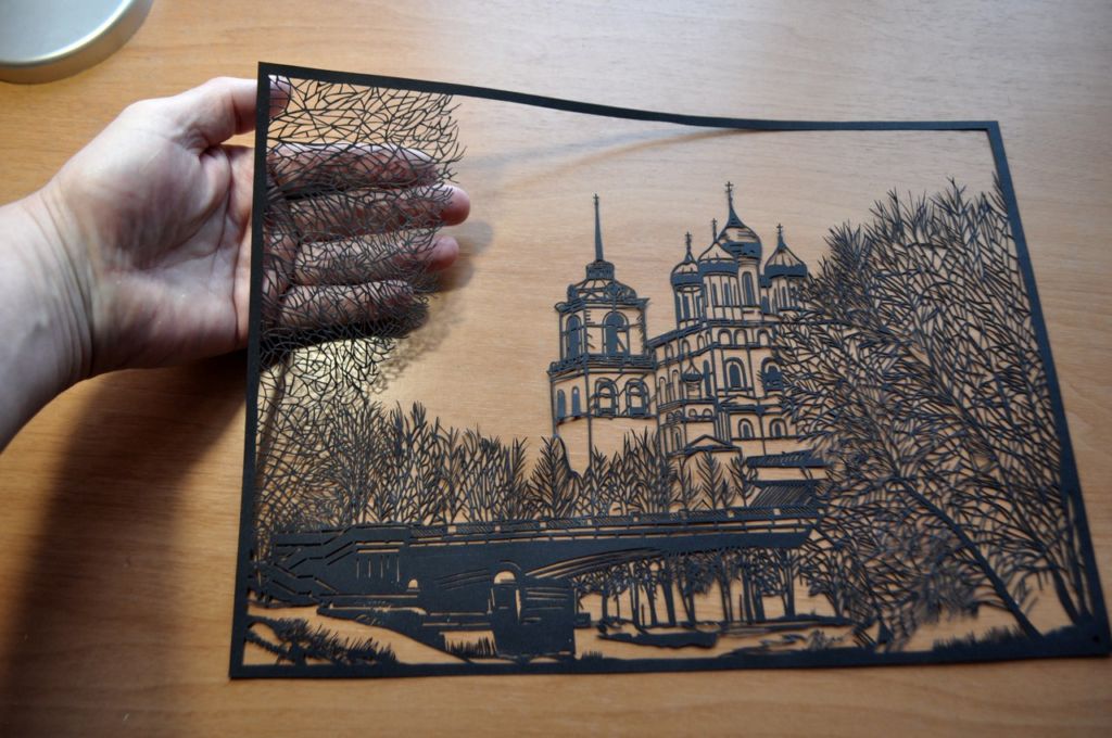 Дедушка из Пскова делает невероятные картины из бумаги Искусство
