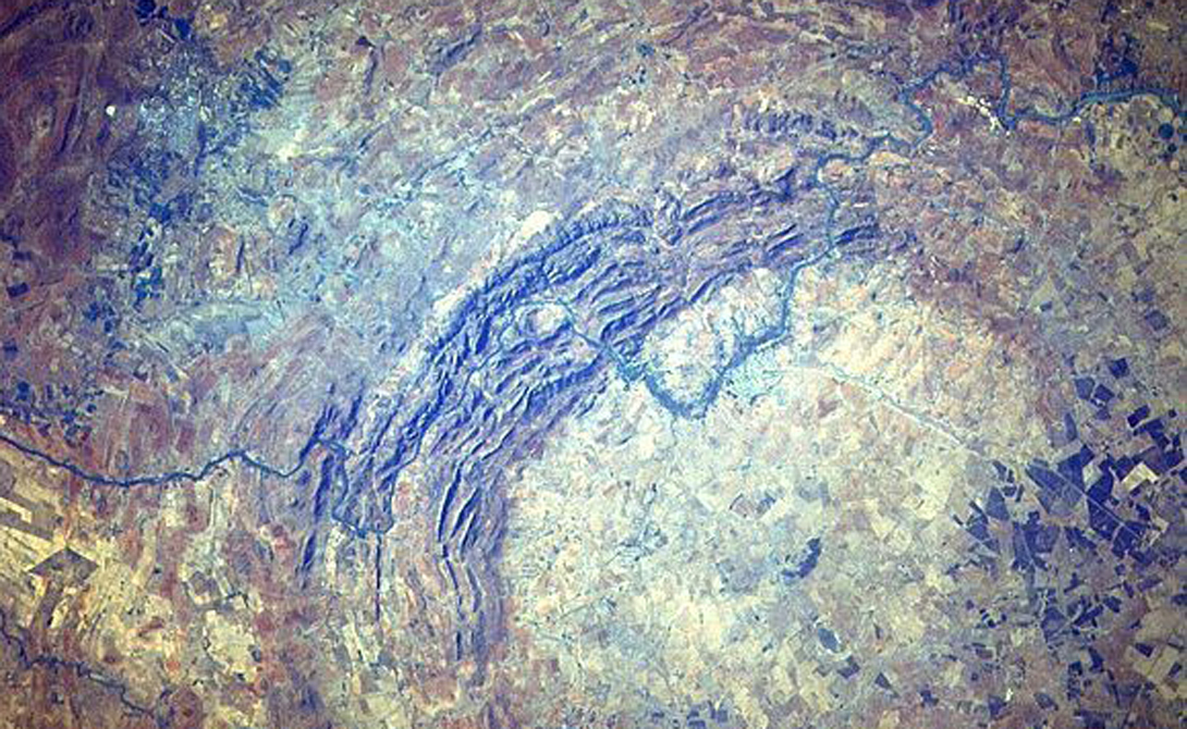 Гигантские воронки исполинских метеоритов планеты кратеры Земли,метеориты,непознанное