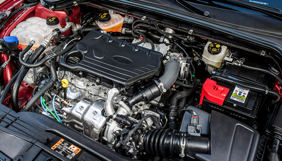 Мотор Ferrari V8 3.9 удержал титул «Всемирный двигатель года» Марки и модели