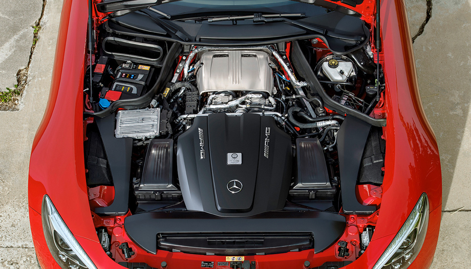 Мотор Ferrari V8 3.9 удержал титул «Всемирный двигатель года» Марки и модели