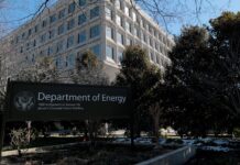 Департамент енергетики зміщує пріоритети з відновлюваних джерел енергії в масштабній реорганізації