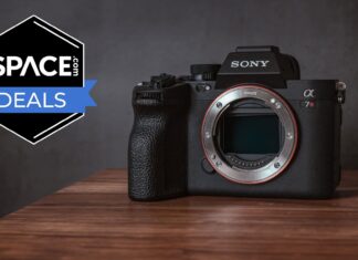 Легко знімайте сузір’я зі знижкою понад 1000 доларів США на Sony A7R V у Walmart