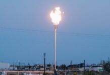 EPA призупиняє дію правил щодо викидів метану, що сповільнює боротьбу з кліматом