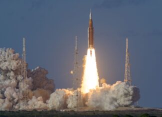 Artemis II: Возвращение Человечества на Лунную Орбиту