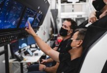 SpaceX Crew Dragon повертається на Землю, а Томас Песке готується до історичного європейського польоту